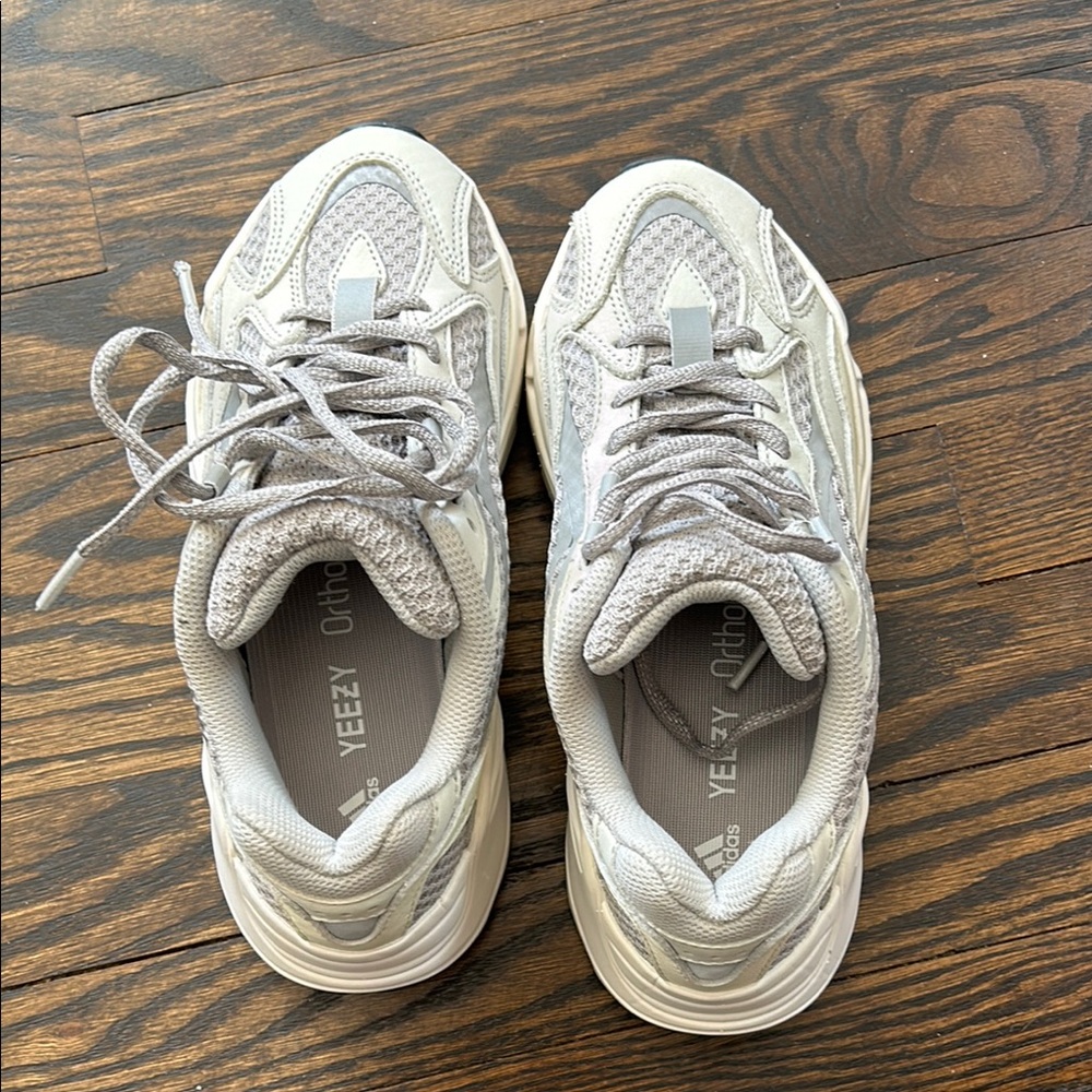 Yeezy Ortholite Sneakers in Gray and White